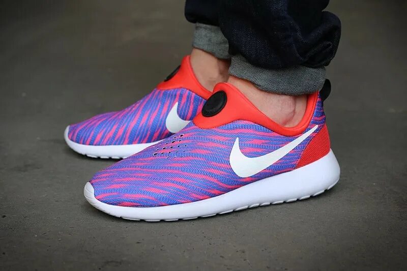 Nike Roshe Run Slip on. Кроссовки найк без шнурков мужские. Nike Run 2018 кроссовки. Кроссовки найк без шнурков женские. Найк без шнурков