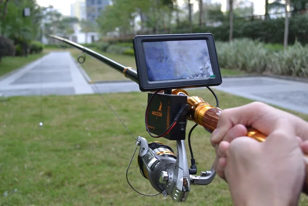 Подводная камера для рыбалки ice fishing fish finder 1000 tvl 4. Удочка с камерой подводного наблюдения. Удочка с видеокамерой. Подводная удочка камера. Подводная камера фишман.