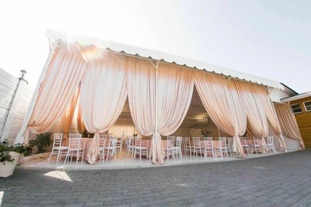 Зал "ЛАЙТ HALL"", Кафе "Green Hall Ufa" в Уфе на день рождения