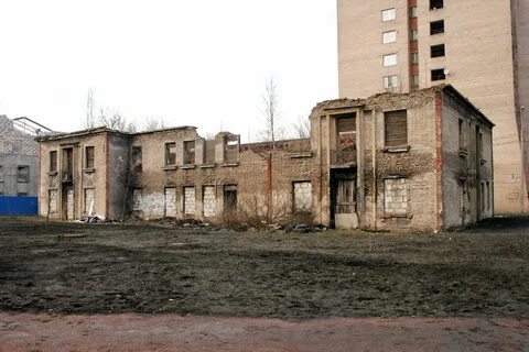 Улица отдает