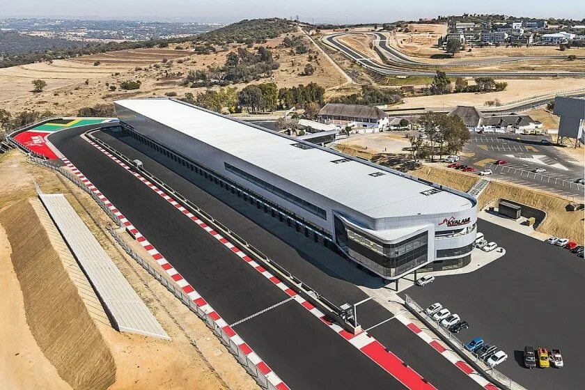 Гран при юар. Kyalami grand prix circuit. трасса ф1 в южной африке. кьялами юар. гран-при южной африки.