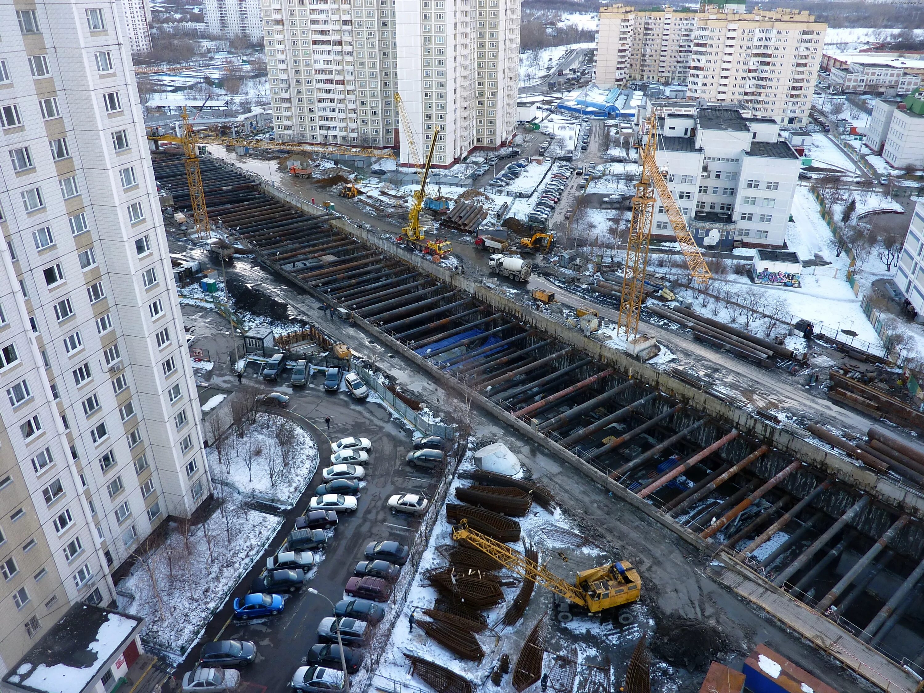 Станция метро шипиловская. Метро борисово снаружи. Станция борисово московский метрополитен. Борисово. Метро борисово 1.