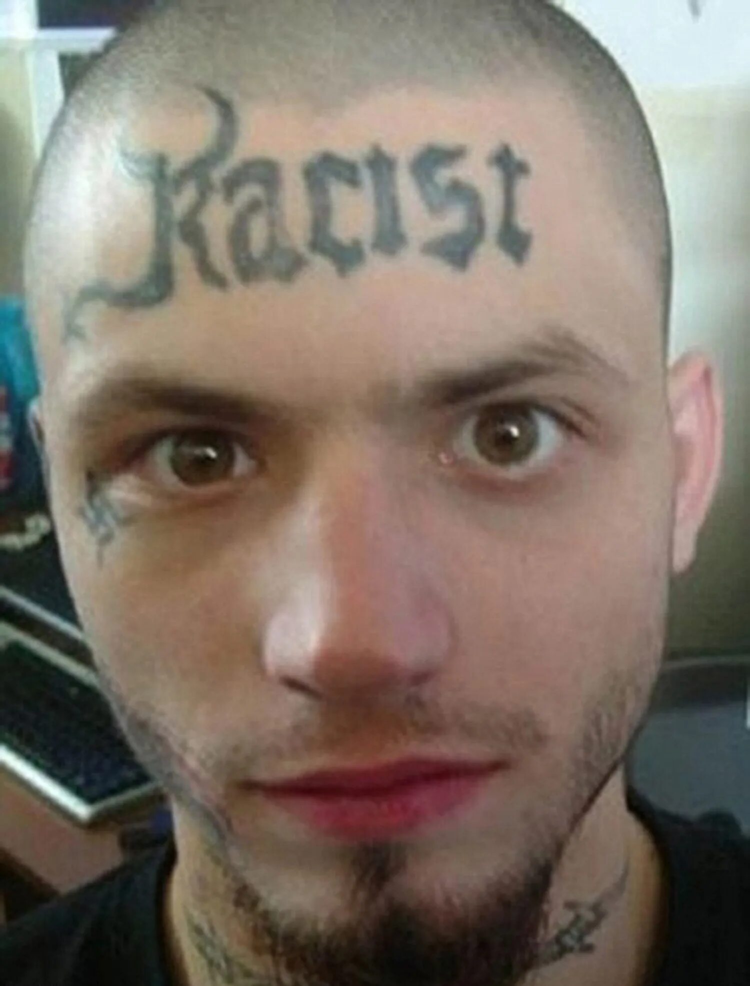 Татуировки гопников. Тату на лице. На. Тату лох. Тату лох.