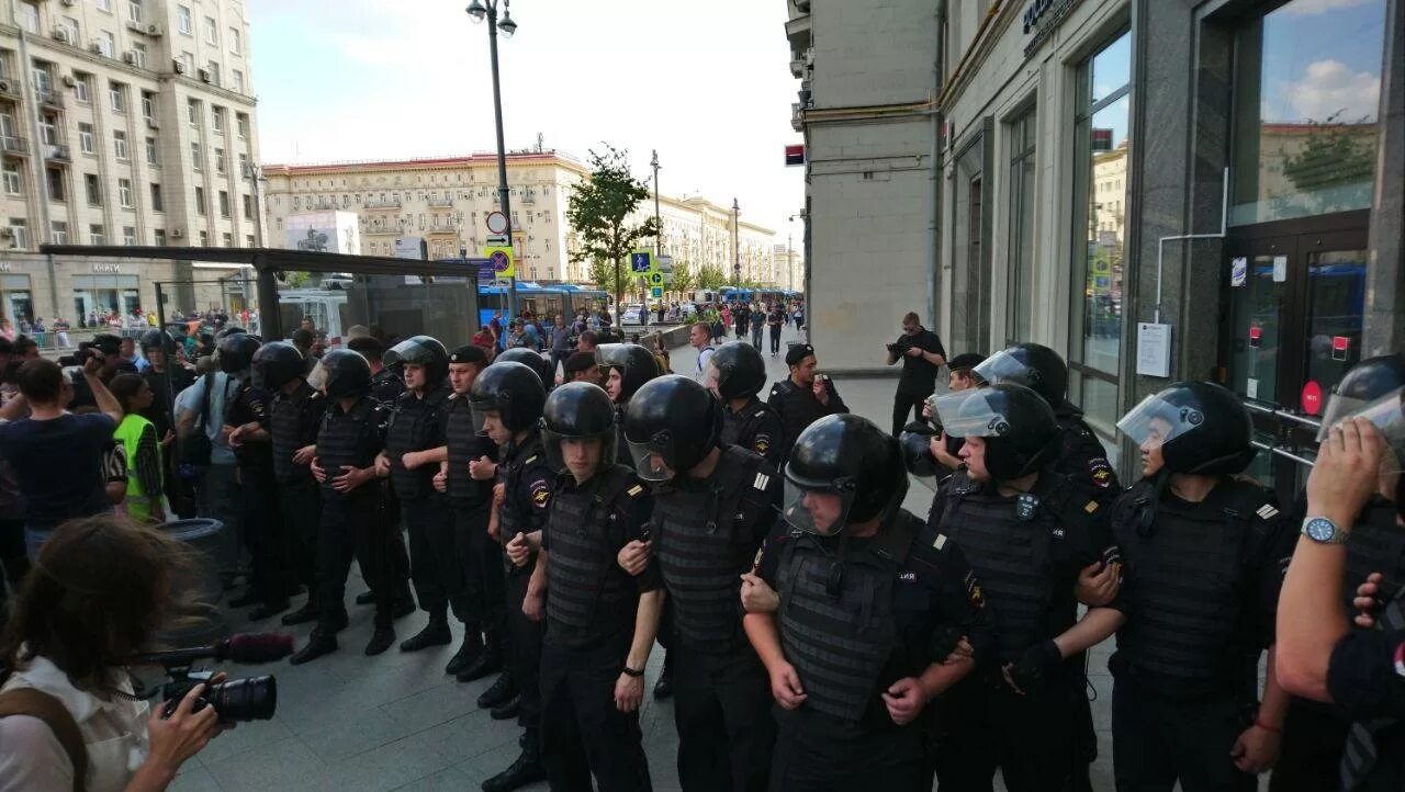 Росгвардия на митинге. Полиция России на митингах. Сотрудники на митинге