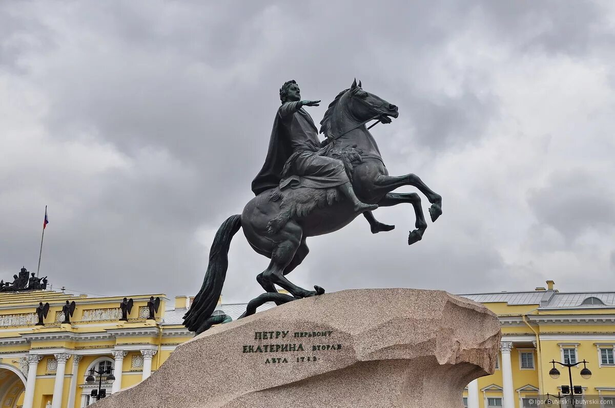 достопримечательности санкт-петербурга медный всадник. медный всадник на карте. медный всадник и петропавловская крепость. медный всадник силует санкт-петербурга. медный всадник символ петербурга.