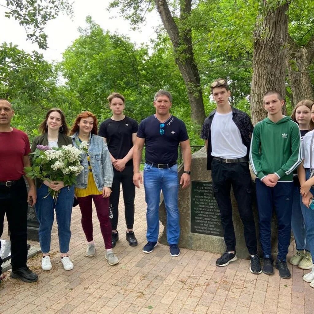 Последние новости невинномысска. Невинномысск уборка города зимой. Лицей 1 невинномысск директор. Новости невинномысска 9 мая. Невинномысск криминал.