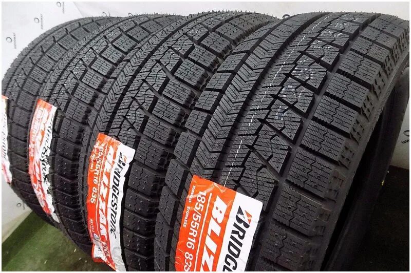 Bridgestone dm-v3. Шина bridgestone blizzak spike-02 suv. Bridgestone blizzak lm80 105v протектор новая резина. Шины bridgestone blizzak dm-v3. Blizzak lm001 evo.