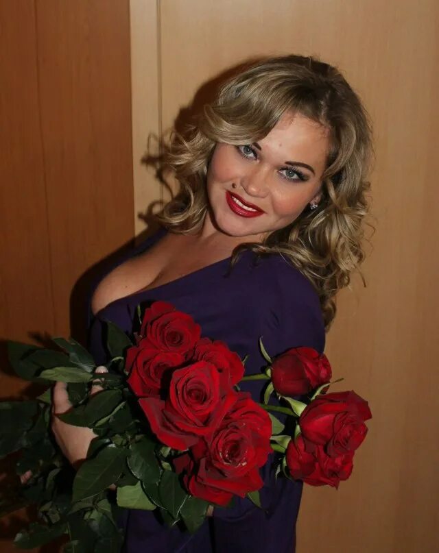 девушки мурманской области. женщины мурманска. женщины мурманска без регистрации. мурманские женщины. женщины мурманска.