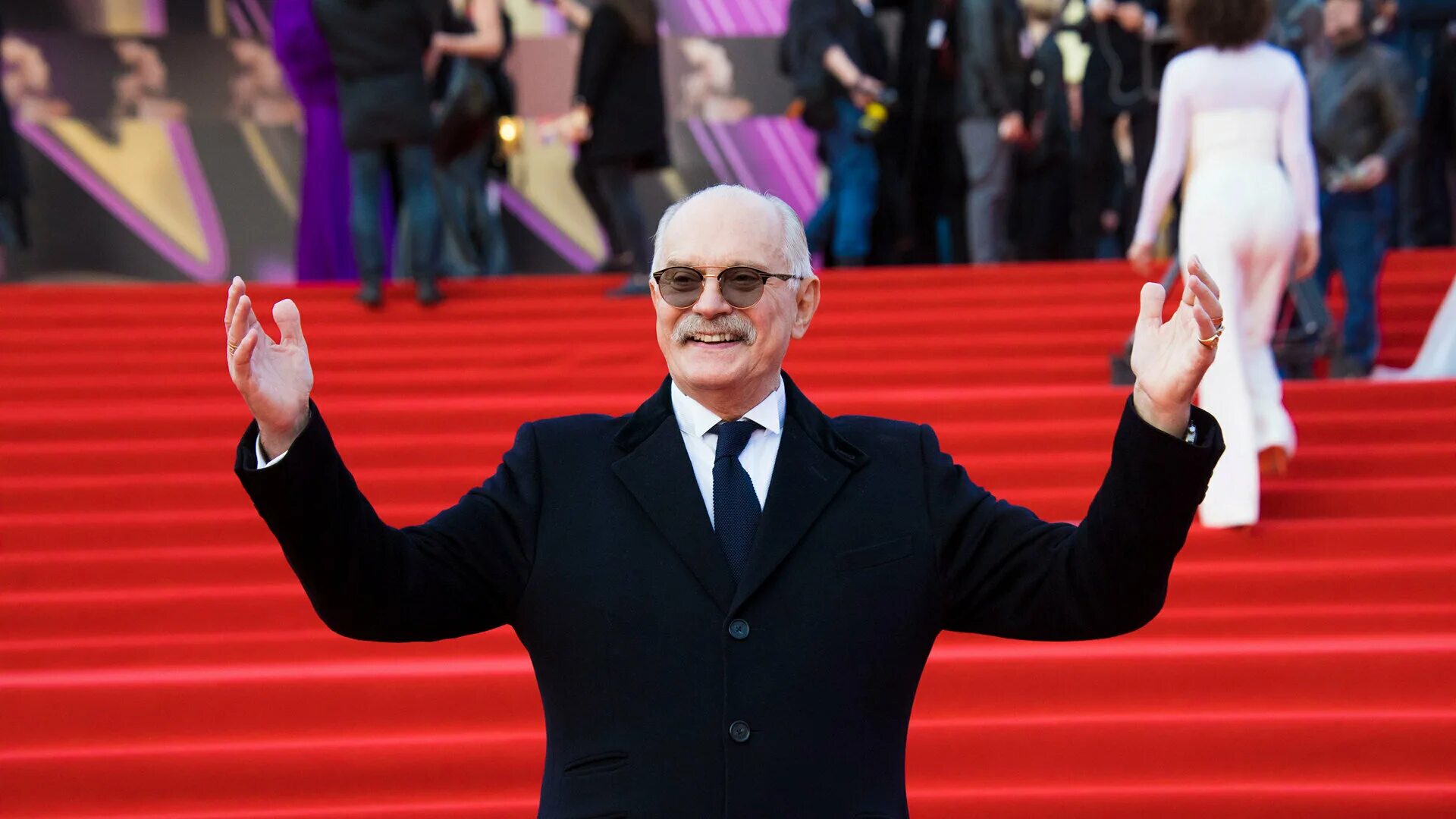 Ммкф сайт. Ммкф сайт. Ммкф сайт. Ммкф сайт. Московский кинофестиваль 2021 красная дорожка.