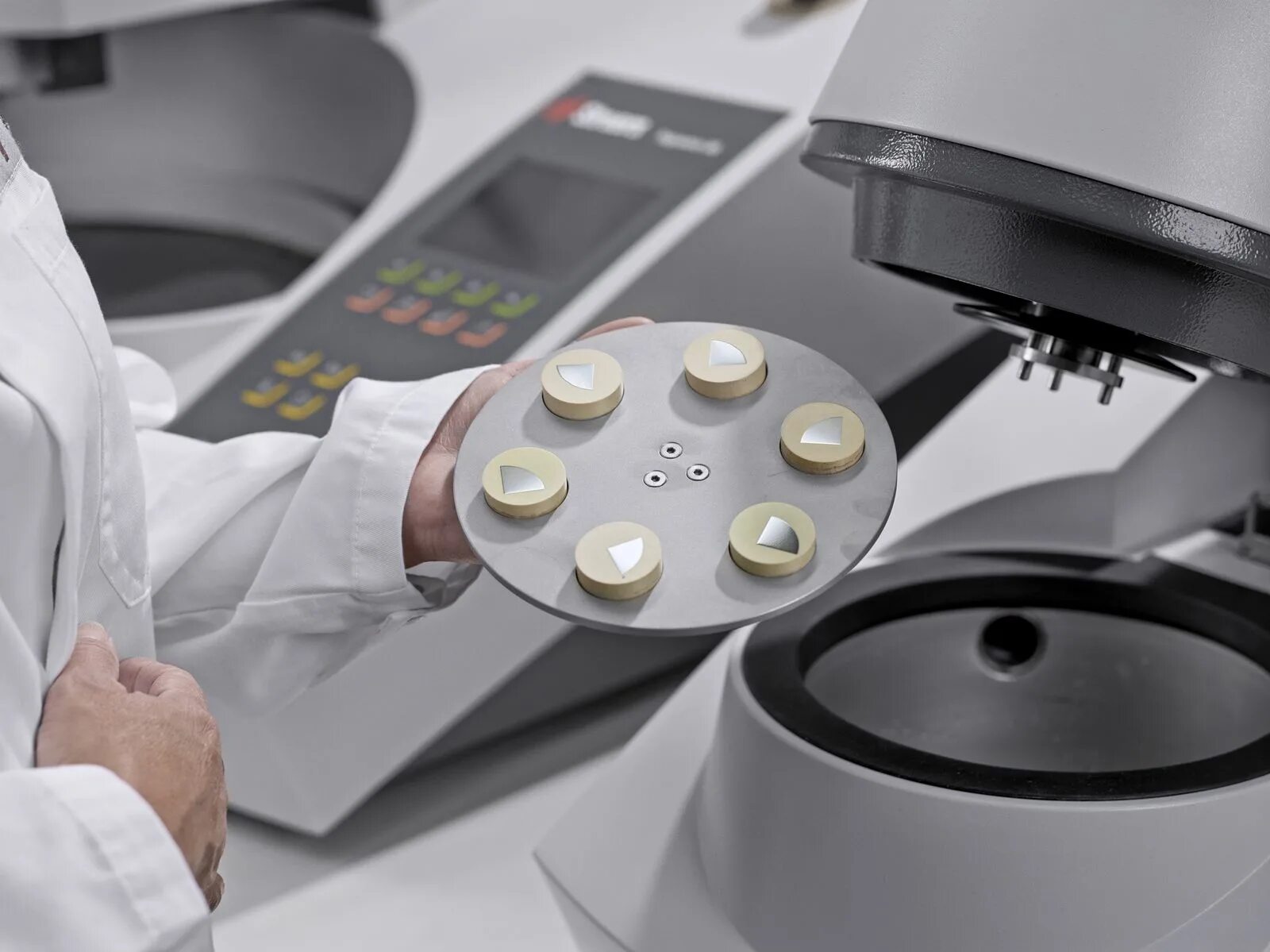 Сушка образцов. Вакуумная камера для сушки древесины своими руками. Сушильный шкаф лабораторный 2в-151. Шлифовальный станок struers tegramin. Аэродинамическая сушилка для опилок чертежи.