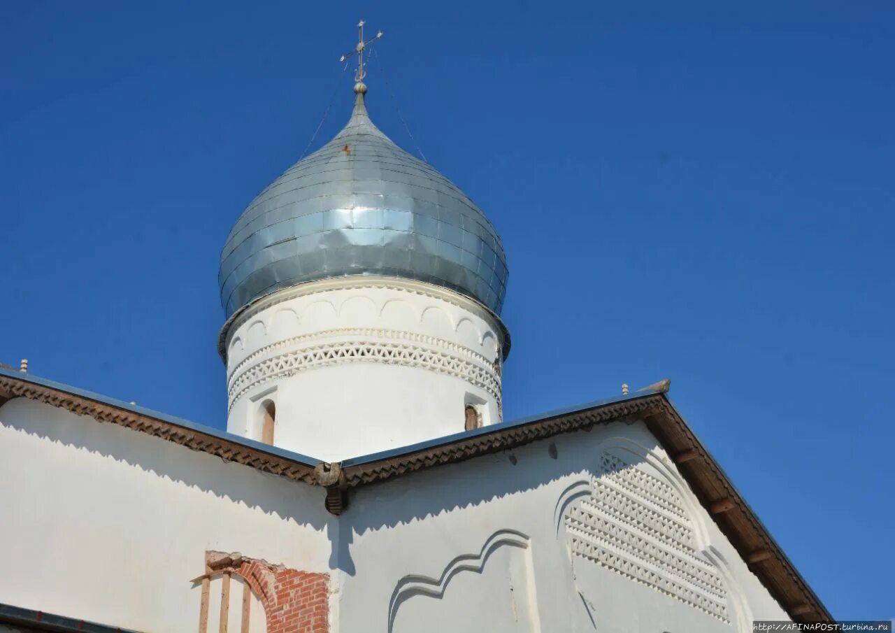 Храм димитрия солунского в великом новгороде. Храм великомученика димитрия солунского великий новгород. церковь дмитрия солунского на славковой улице. церковь св дмитрия солунского кукавка. храм великого святого мученика димитрия солунского новгород велики.