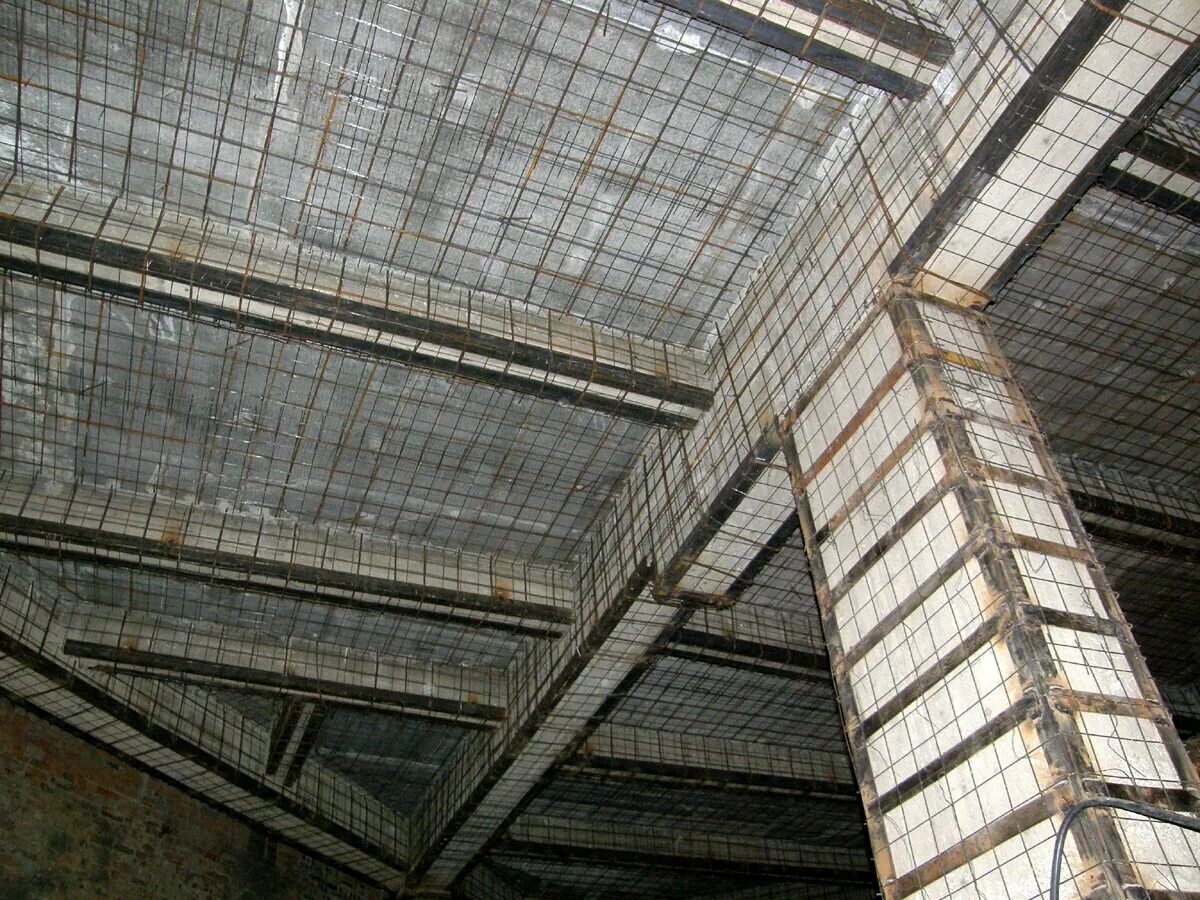 усиление железобетонных балок перекрытия. стены колонны перекрытия. стены колонны перекрытия. 020. железобетон монолит армирование конструкции.