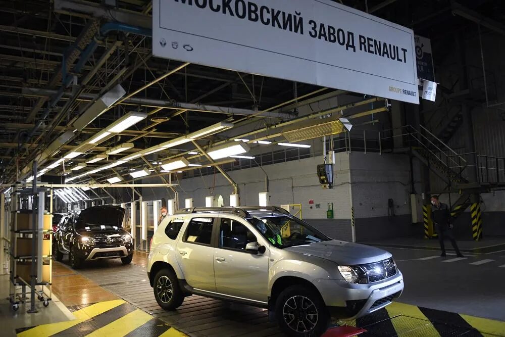 Renault уходят. Рено Автофрамос. Москвич Дастер 2022. Рено Дастер на заводе Москвич конвейер. Завод Рено в России.