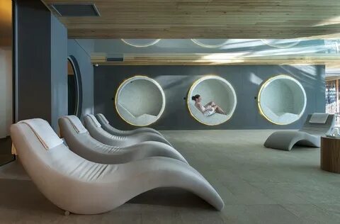 Spa lounge