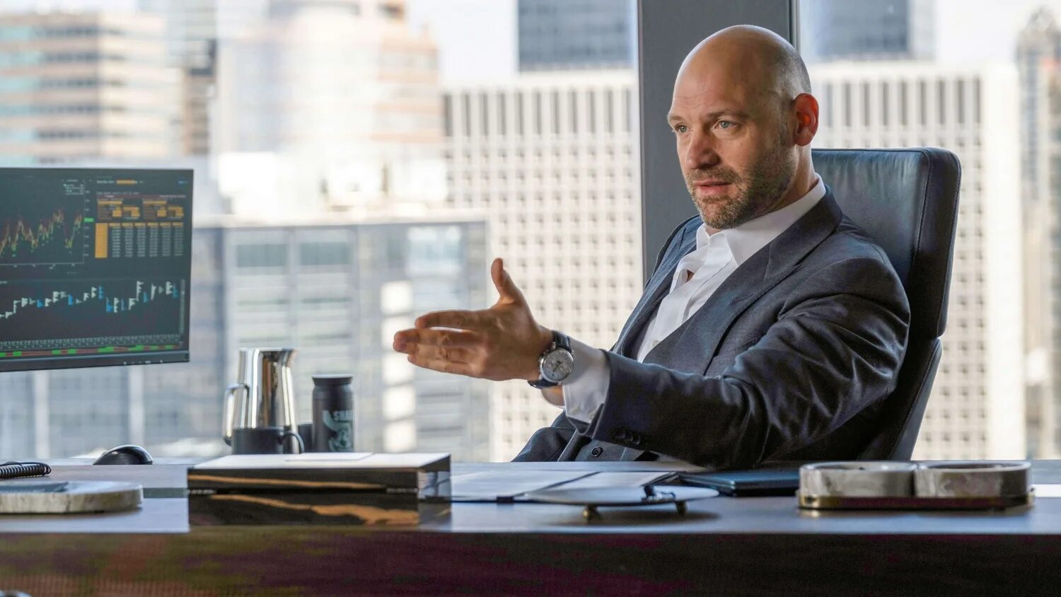 Бобби аксельрод. Миллиарды 6 сезон кори столл. Бобби аксельрод миллиарды. Миллиарды сериал аксельрод. Миллиарды 7 дата выхода серий.