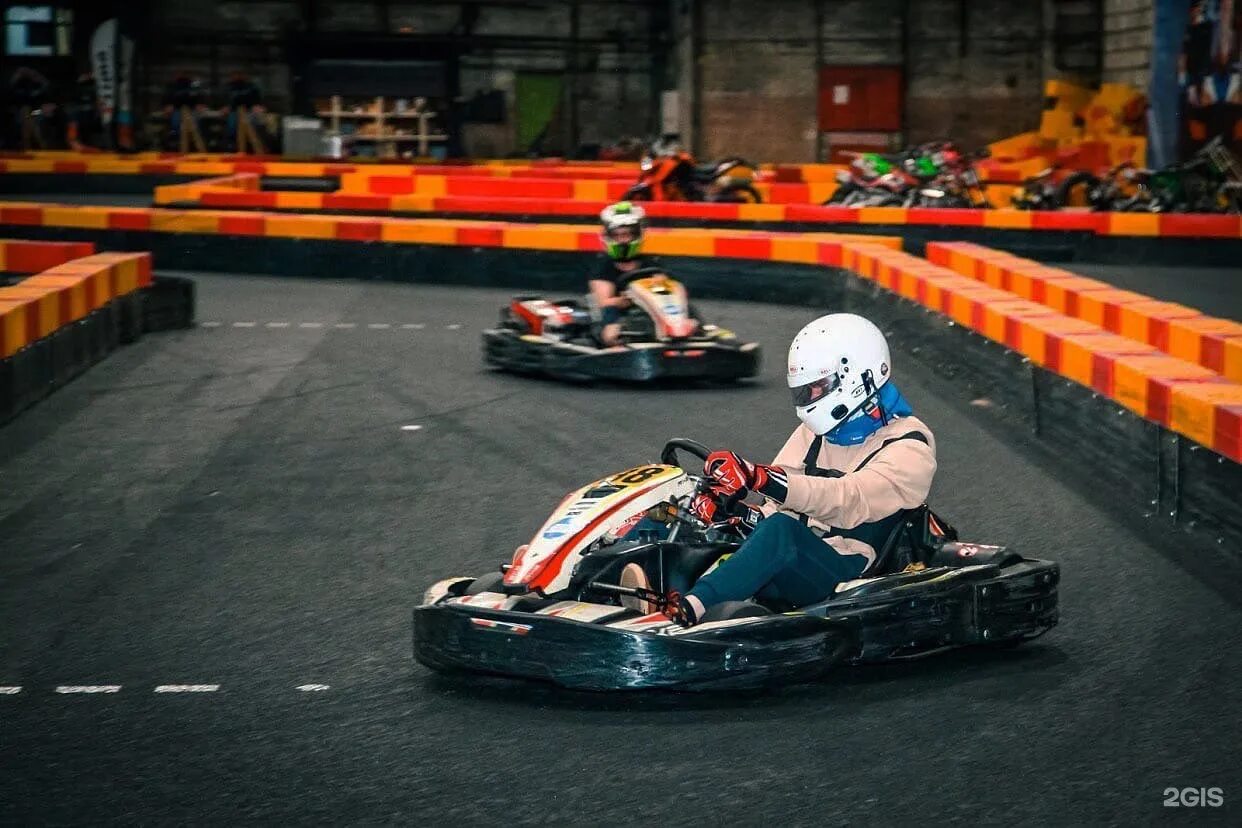 Картинг в спб адреса и цены. Primo Karting Магнитогорская. Картинг primo Karting. Магнитогорская 51ю картинг. Примо картинг СПБ Магнитогорская.