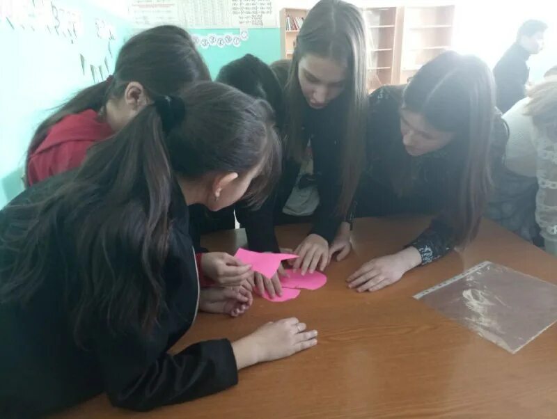 Жирекен школа. Школа росток в калининграде фото ребят из 2м класса. Школьники мбоу сош. Краснодарский край станица кабардинская школа 23 2016. Школа р п советское.