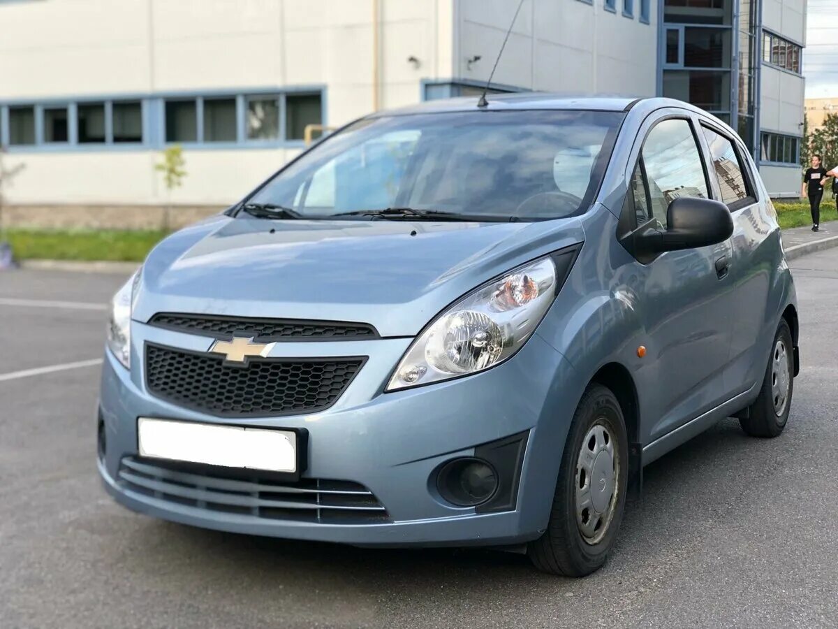 Chevrolet Spark 2011. Chevrolet Spark 3. Chevrolet Spark 3х дверный. Цвет 167 Шевроле Спарк. Шевроле спарк купить новый