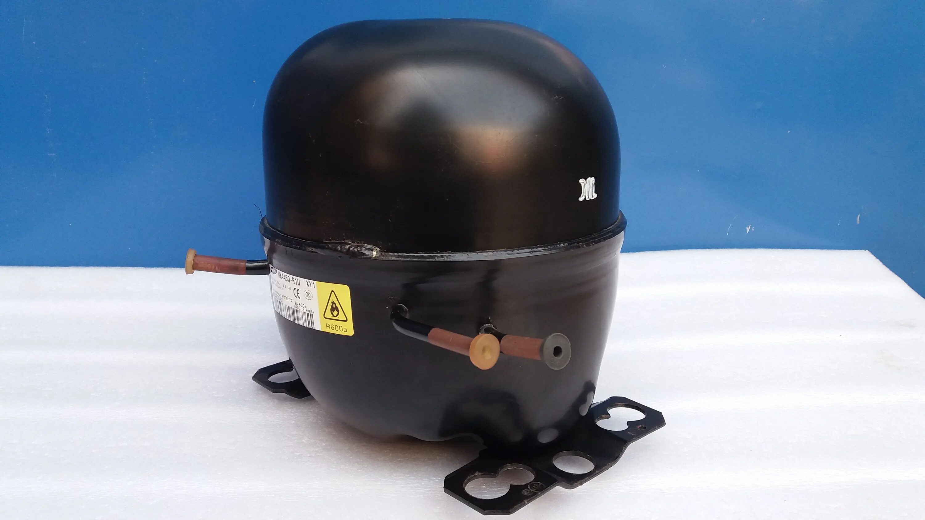 Mk4a5q r1u аналог компрессор samsung. Самсунг sd162h-l1u2. Компрессор самсунг sm 6000-2000. Стоматологический компрессор самсунг. Компрессор sd 162 q-l1u2.