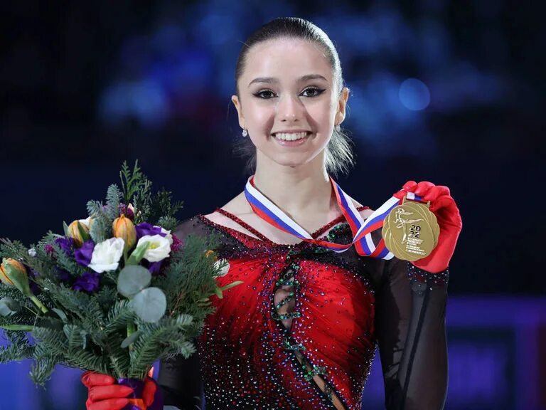 Камила валерьевна валиева. Камила валиева тренер. Камила валиева фигуристка. Камила медаль. Камила валиева чр 2022.