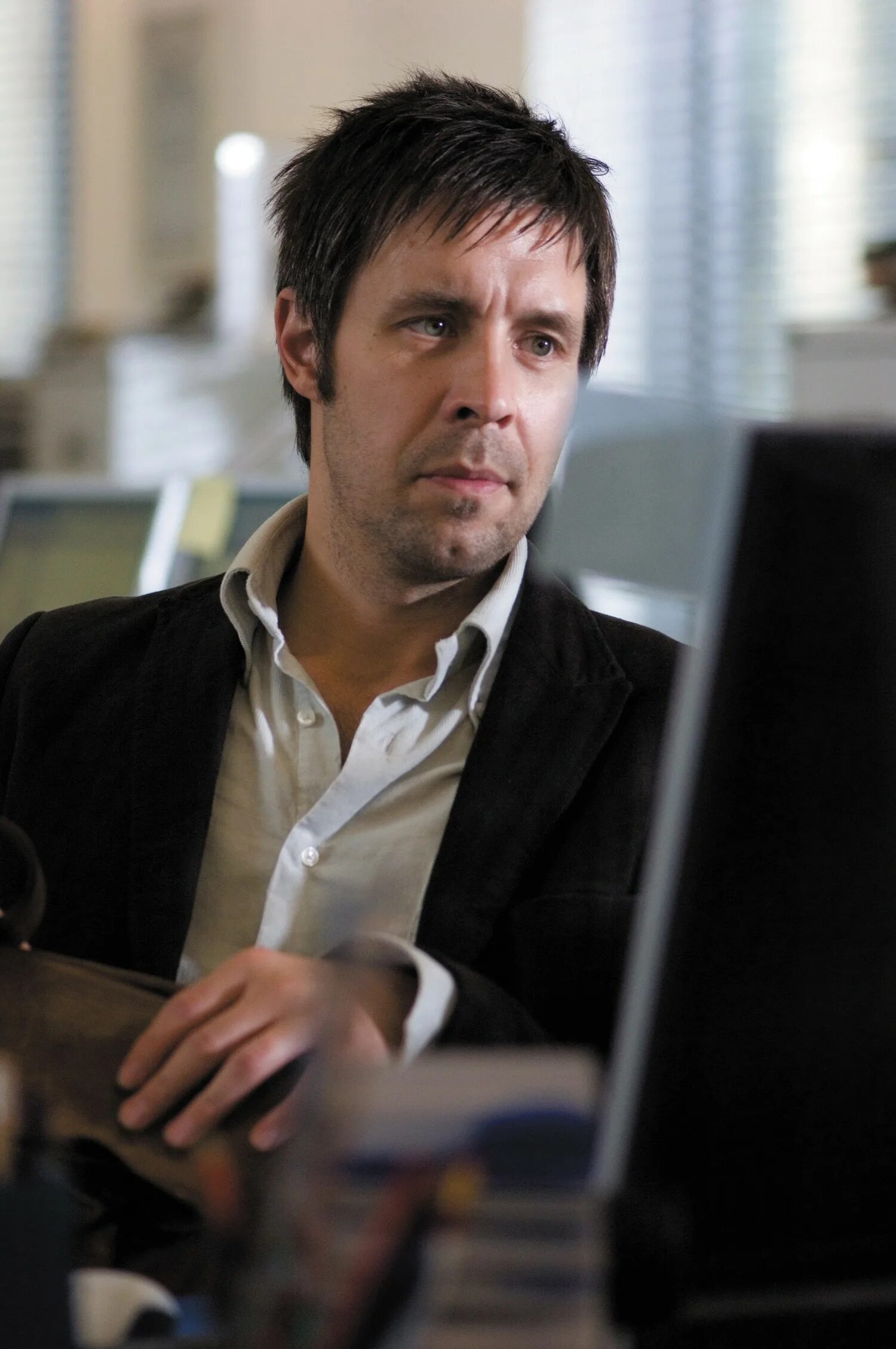 Саймон росс композитор. Пэдди консидайн ультиматум борна. Ross chapman гитарист. Ross simons купить. Саймон росс композитор.