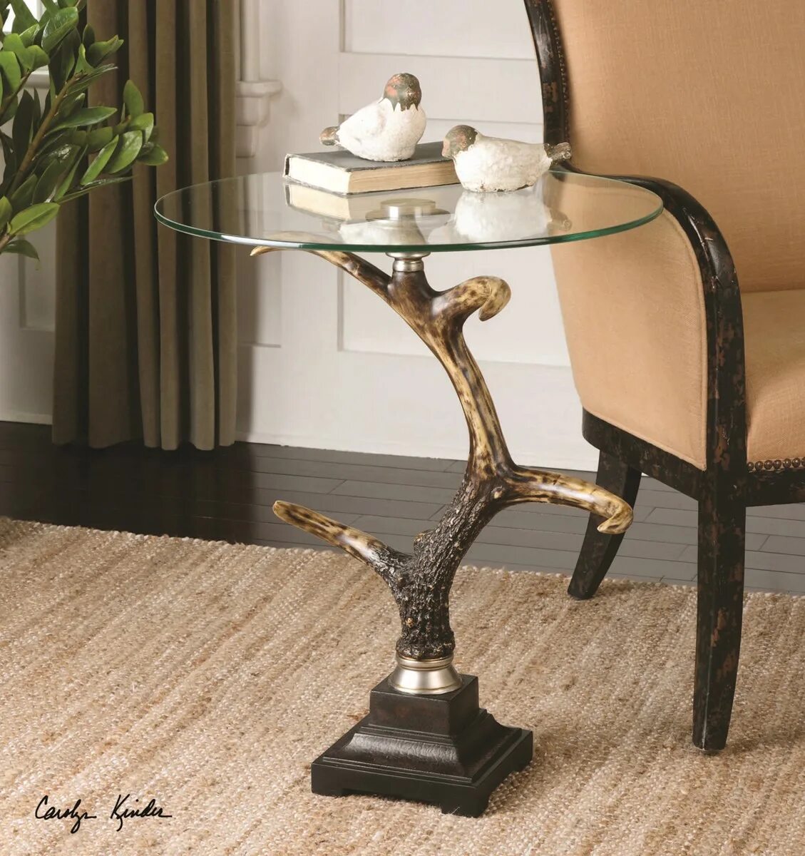 Декоративный стол Theodore Alexander RE17005 CLASSICAL TORCHÈRE - купить в Москв