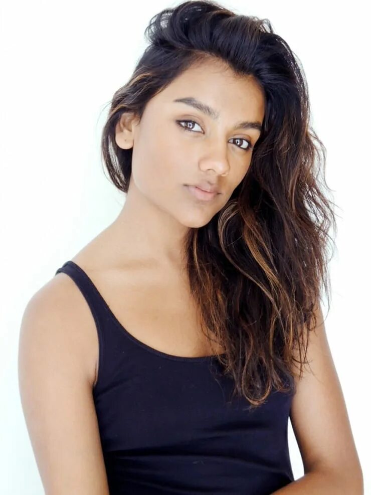 Симона имя. Симона эшли. Симона певица. Рене амман. Симона имя.