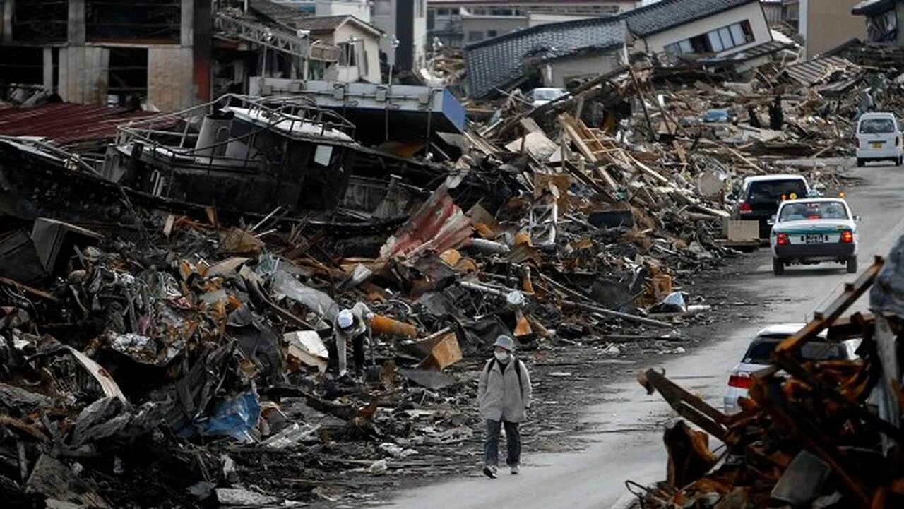 Землетрясение 2013. Землетрясения с 2013 по 2018. Earthquakes 2013-2023. Catastrofe in Japan. Earthquake in Romania felt in Moscow..