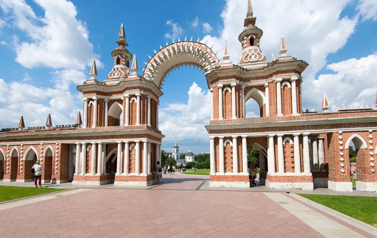 Московский парк царицыно