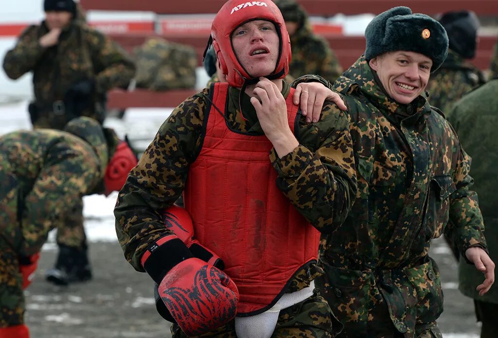 спецназ вв краповый берет. сильные вв. сильные вв. краповый берет. лицо спецназовца.