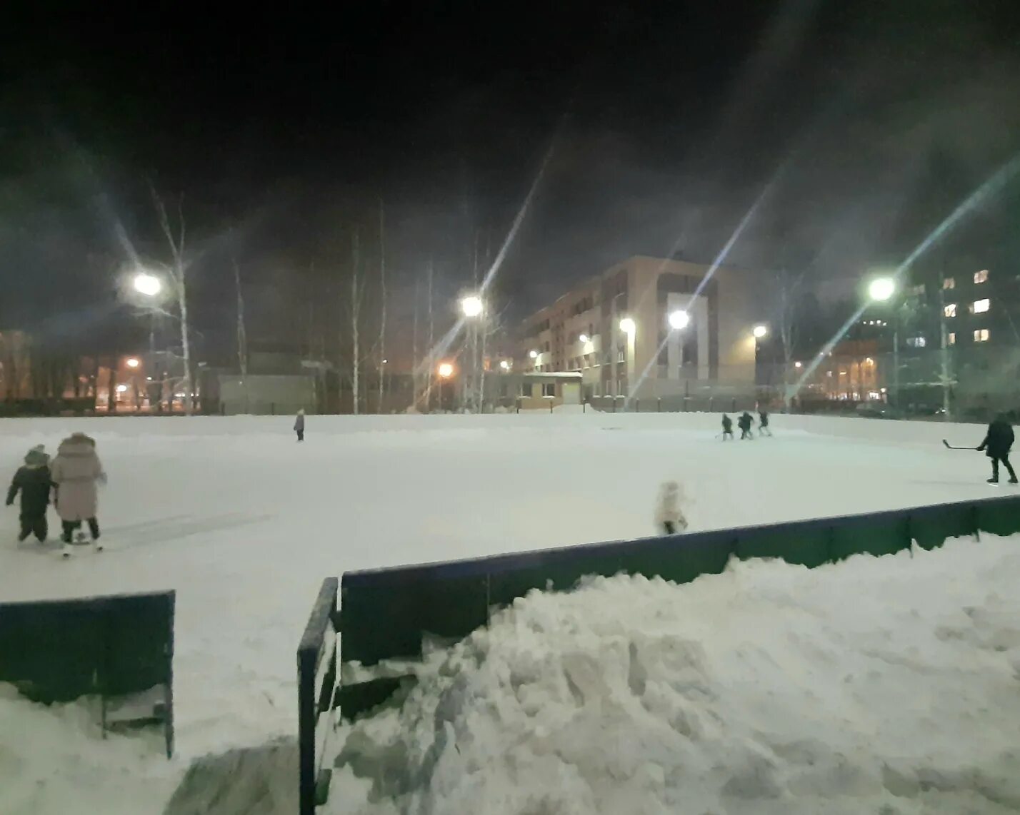 Стадион старт ульяновск каток. Каток старт. Стадион старт каток в димитровграде. Стадион старт димитровград. Стадион старт ульяновск каток.