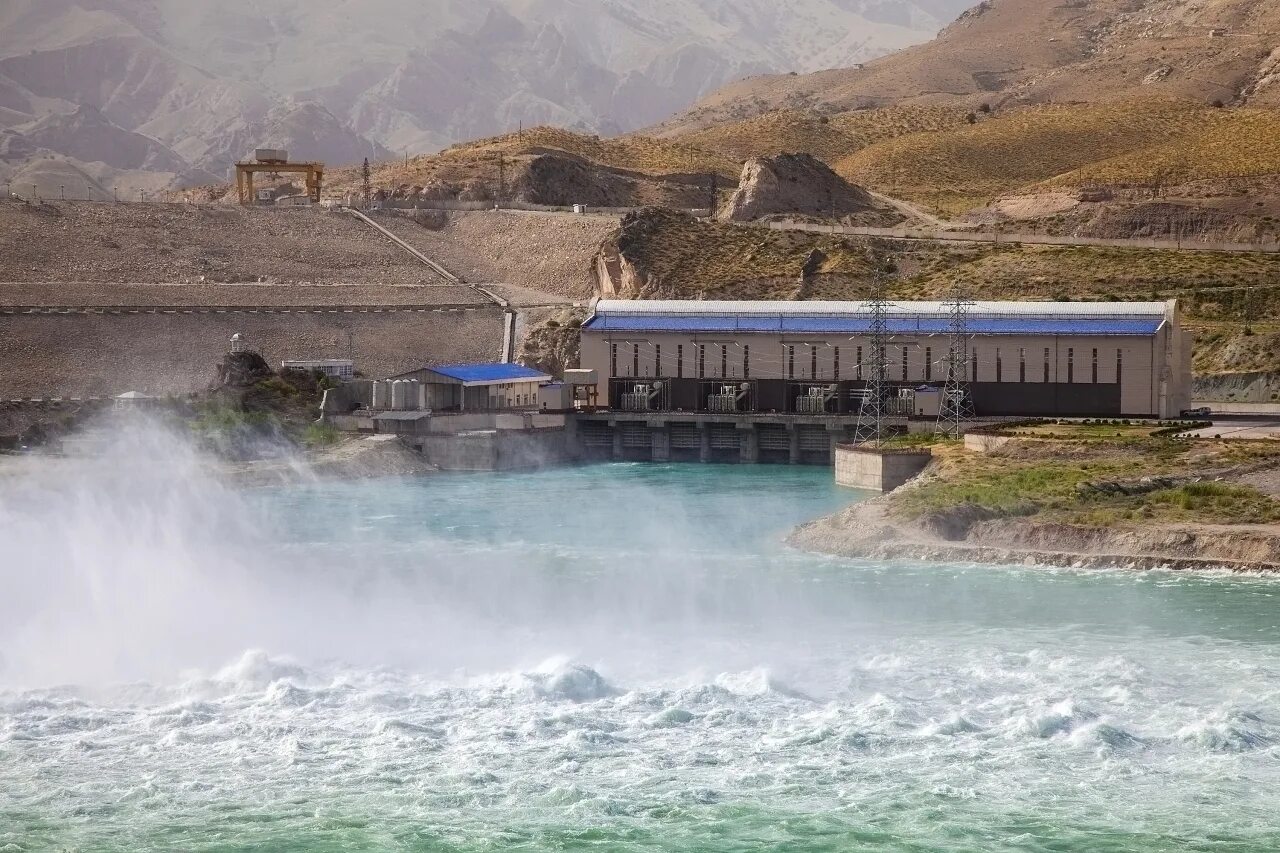 Гэс 2 нивских гэс. Водохранилище гэс 2. Чирюртская гэс-2. Водохранилище гэс 2. Гэс сангтуда таджикистан.