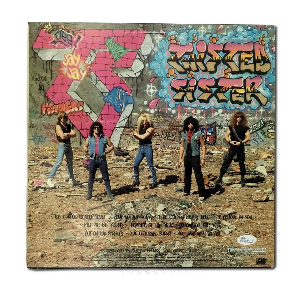 Twisted sister come out and. Виниловая пластинка twisted sister. Последний концерт twisted sister. Twisted sister come out and. Twisted sister stay hungry обложка.
