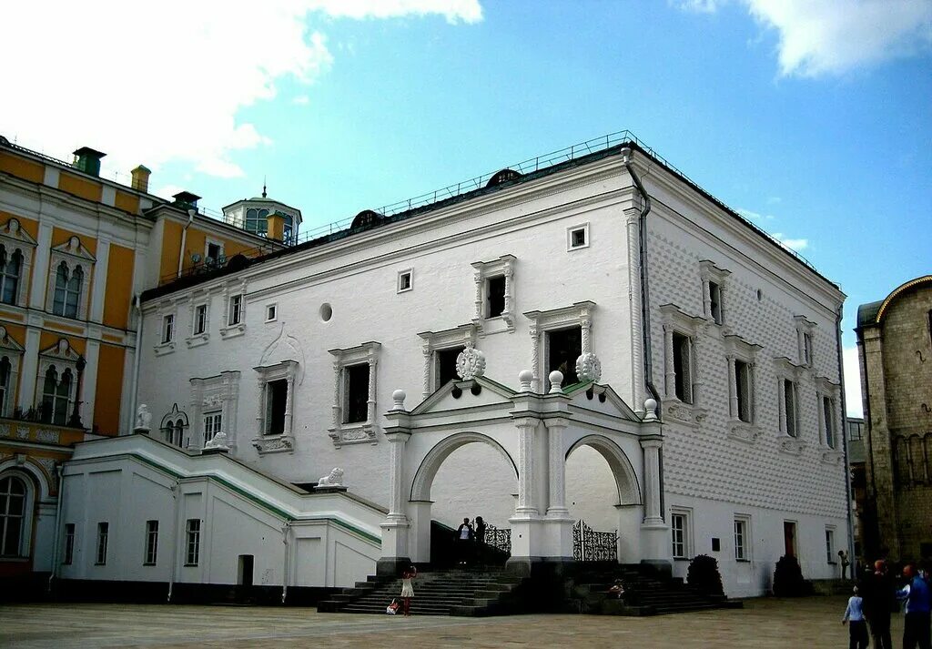 Грановитая палата московского кремля. Грановитые палаты кремля москвы. Грановитые палаты кремля москвы. ). Грановитая палата москва.