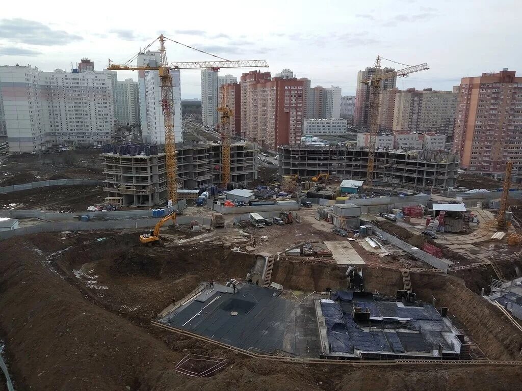 Долгопрудный строительство домов на новом бульваре фото. Долгопрудный стройка города. Стройка в долгопрудном. Долгопрудный что строится напротив карусели. Долгопрудный построят.
