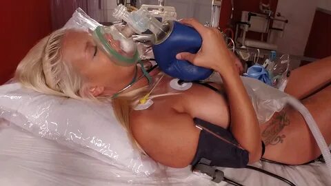 Intubation porn