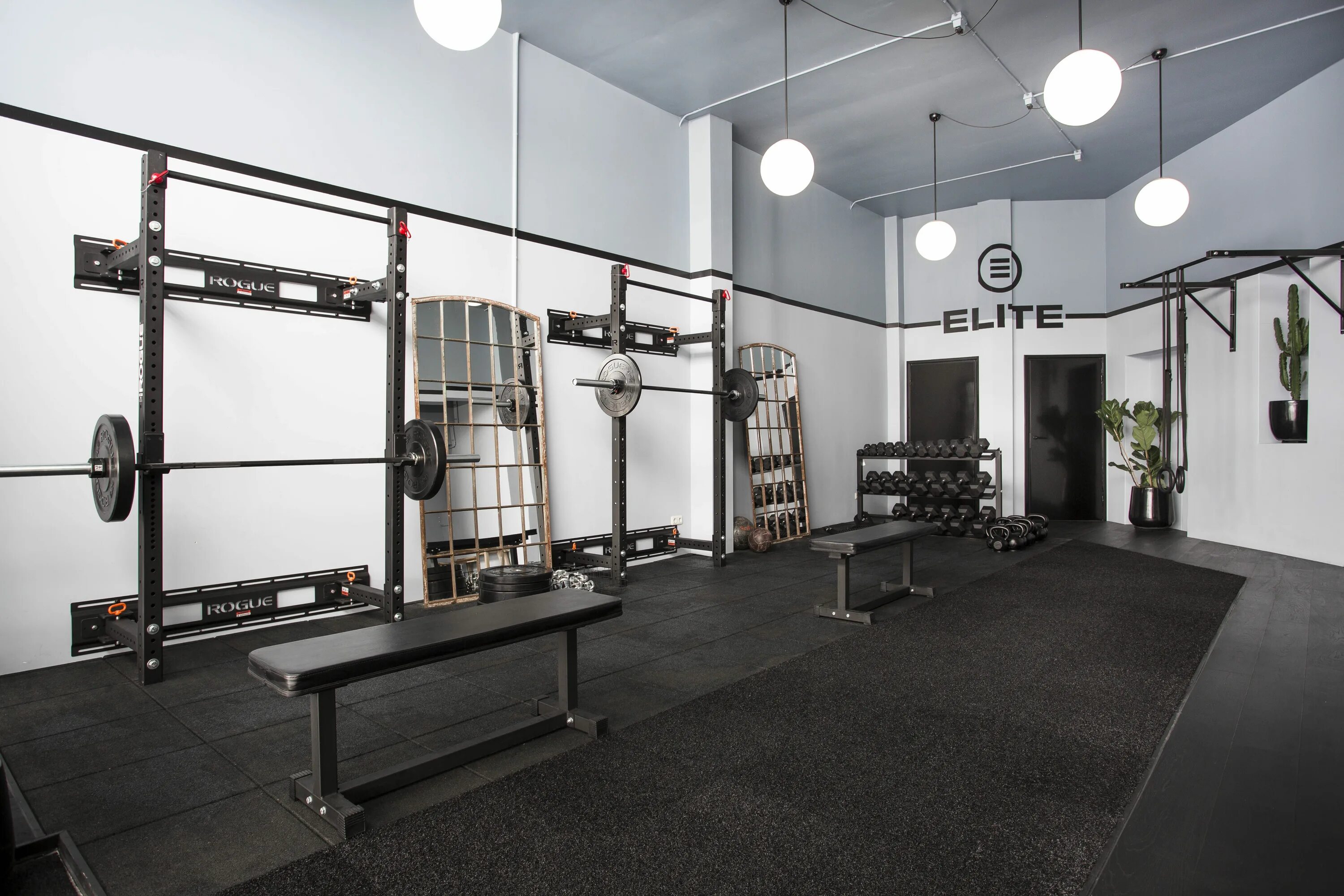 Training studio. Training studio. Функциональный тренинг упражнения для женщин. Фитнес студия персональных тренировок. Training studio.