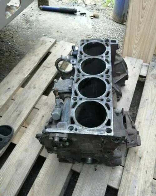 Блок двигателя 405 евро 2. Блок цилиндров змз 406. Блок змз 406. Блок бу 405. Блок 405 евро 2.