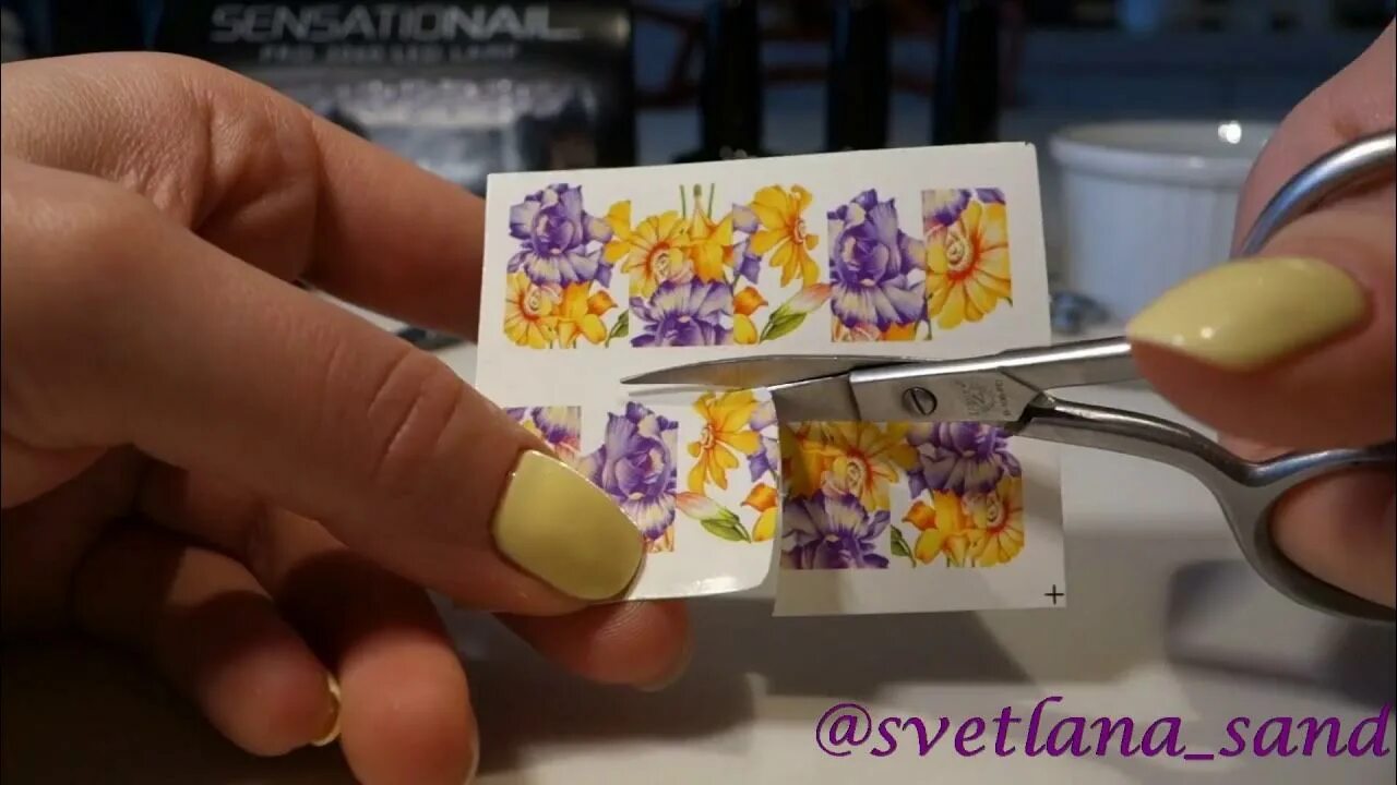 Маникюр с наклейками для ногтей. Слайдер (техника). Маникюр с наклейками для ногтей. Переводные наклейки на ногти. Нанесение слайдеров на гель лак.