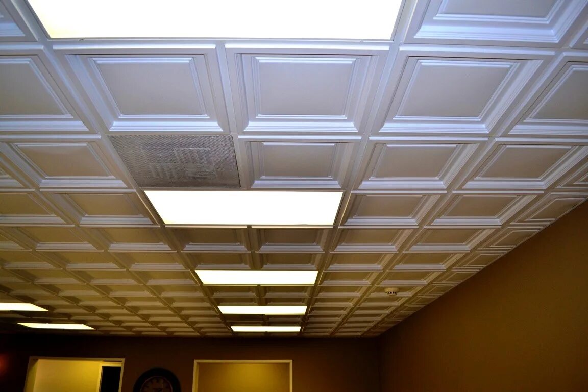 Metall ceiling armstrong. Потолочная система армстронг. Techzone armstrong. Армстронг optima canopy. Ceiling перевод.