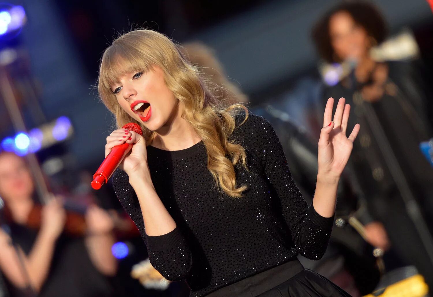 Taylor swift new year