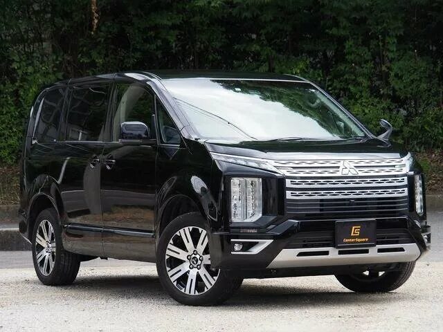 Mitsubishi delica d5 2019. Mitsubishi delica d5 2019. Митсубиси делика 2019. Делика 2020. Минивэн митсубиси делика 2019.