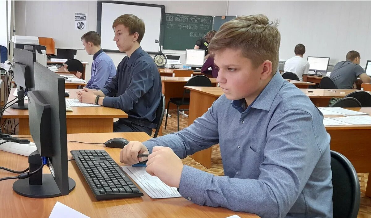 Учитель информатики школа 7