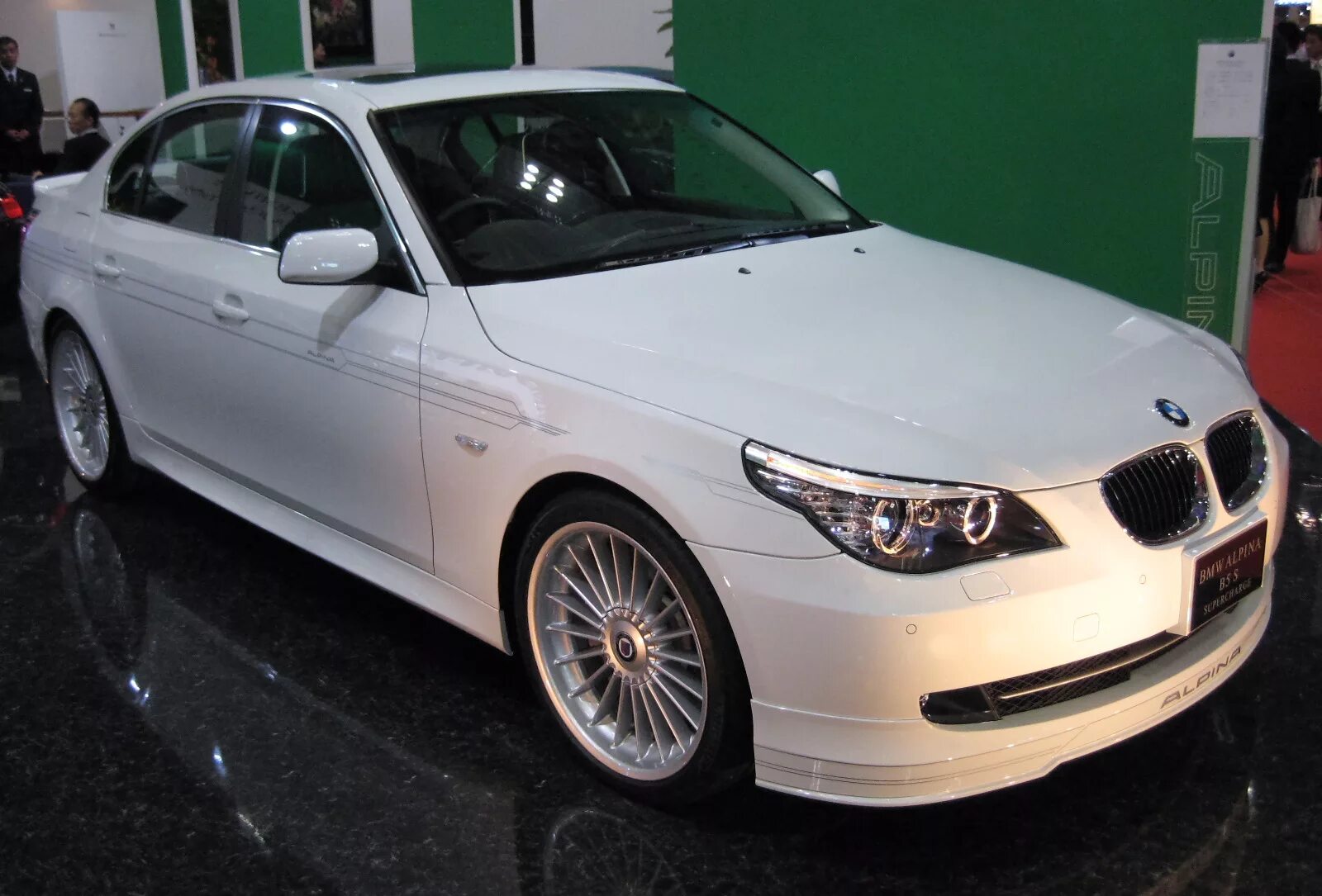 Bmw m5 e60 alpina. Alpina b5 touring. Alpina b5 e60. Bmw alpina b5. Bmw e60 альпина.
