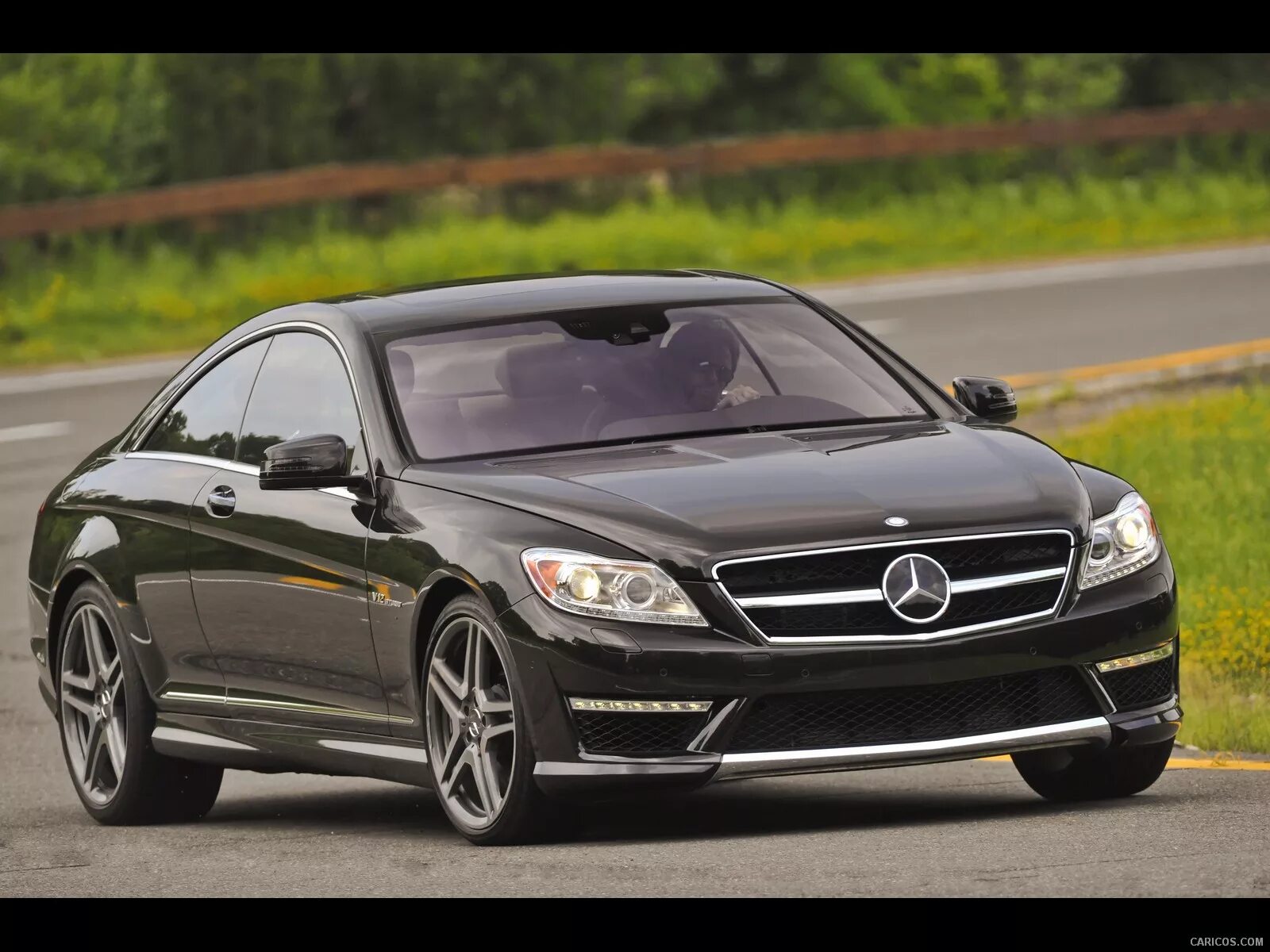 Обои на рабочий стол автомобили Mercedes-Benz C350 4MATIC Coupe US-spec - 2013