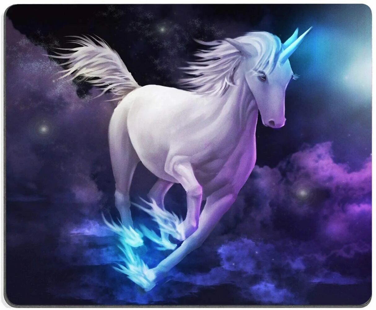 Вязаный единорог из плюшевой пряжи. Единорог. Настоящие единороги. С днем рождения единорог. С днем рождения единорог.