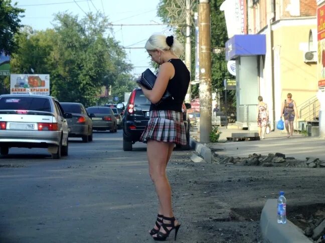 Где Проститутки В Городе