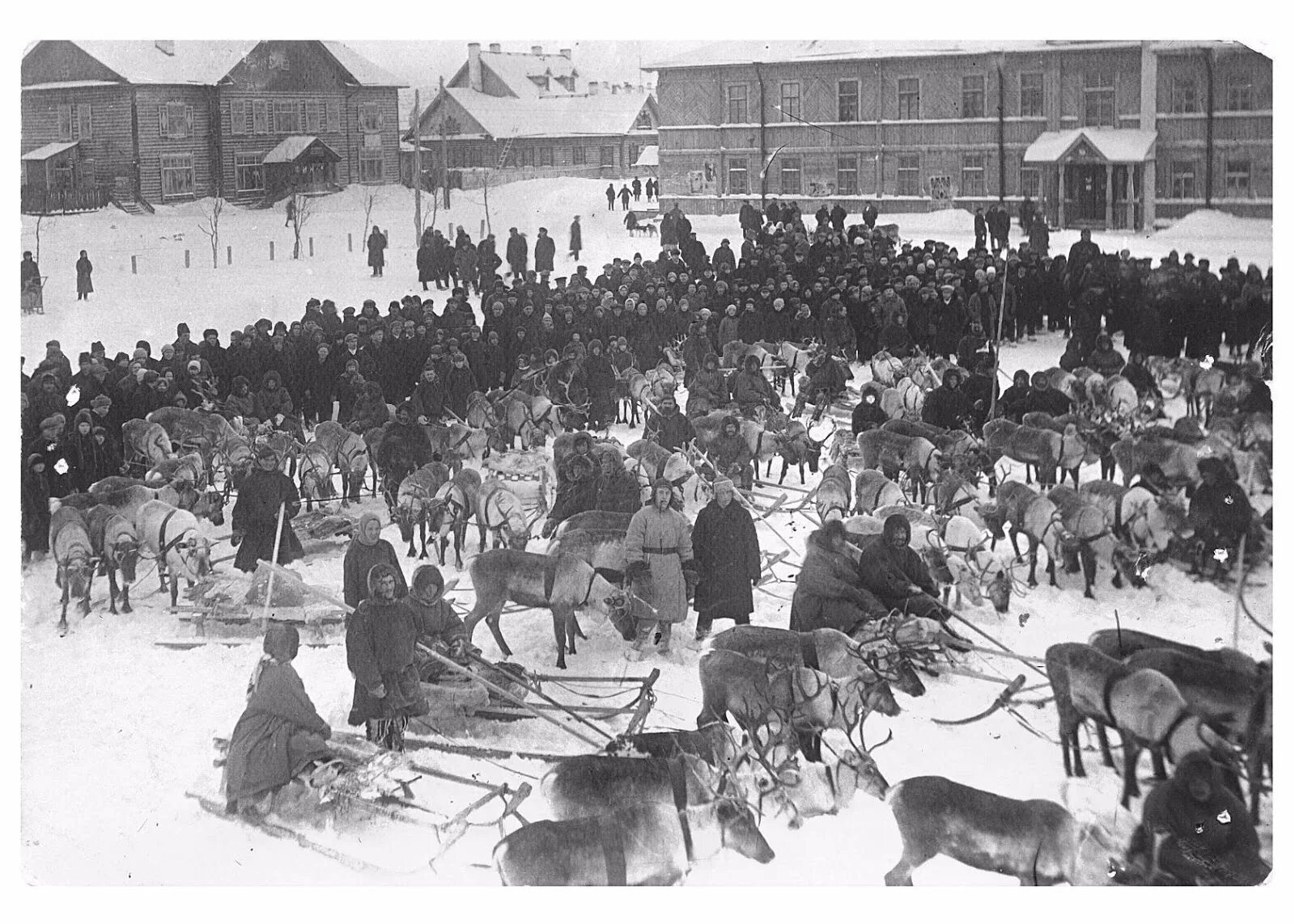 Праздник севера в Мурманске в Мурманске. Мурманск 1930 год. Мурманск в начале 20 века. Мурманск в 1939 году.