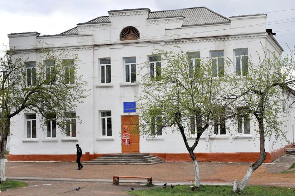 Красноярский центр дополнительного образования. Отдел образования уярского района красноярского края. дом пионеров в уяре красноярского. школа 3 уяр. планета детства уяр.