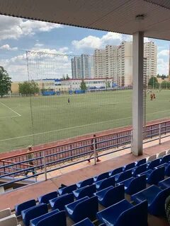 Стадион заря